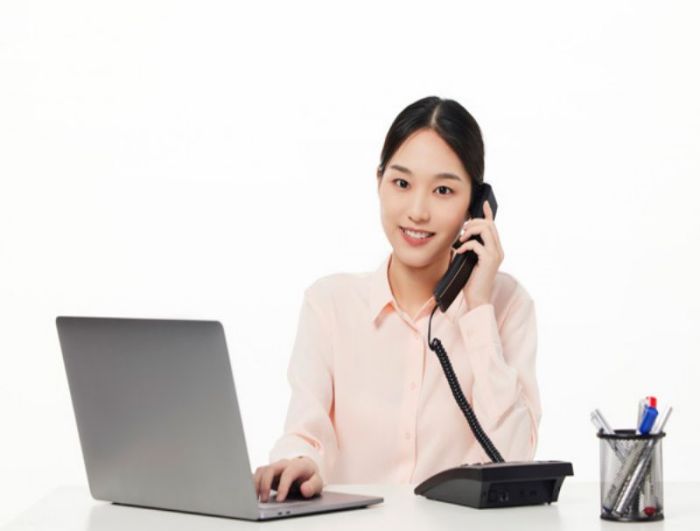 适合普通企业使用的智能客服系统有哪些